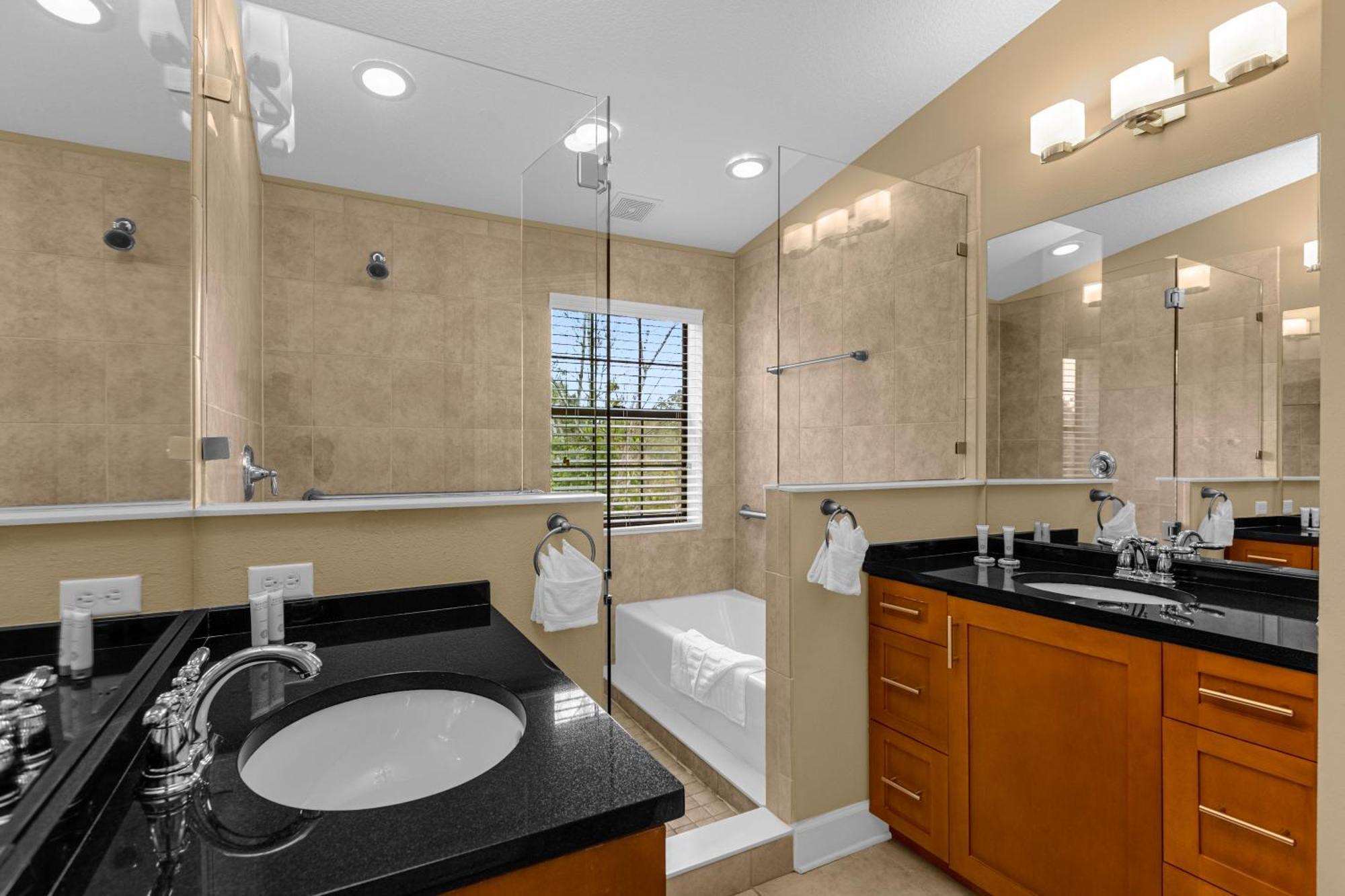 Cozy & Elegant 4Br Enchanted Townhouse - 1 Mile To Disney With Resort Pool, Gym, & Jacuzzi Orlando Ngoại thất bức ảnh