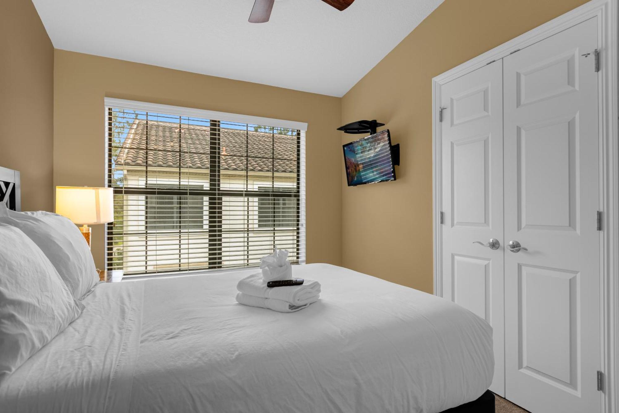 Cozy & Elegant 4Br Enchanted Townhouse - 1 Mile To Disney With Resort Pool, Gym, & Jacuzzi Orlando Ngoại thất bức ảnh