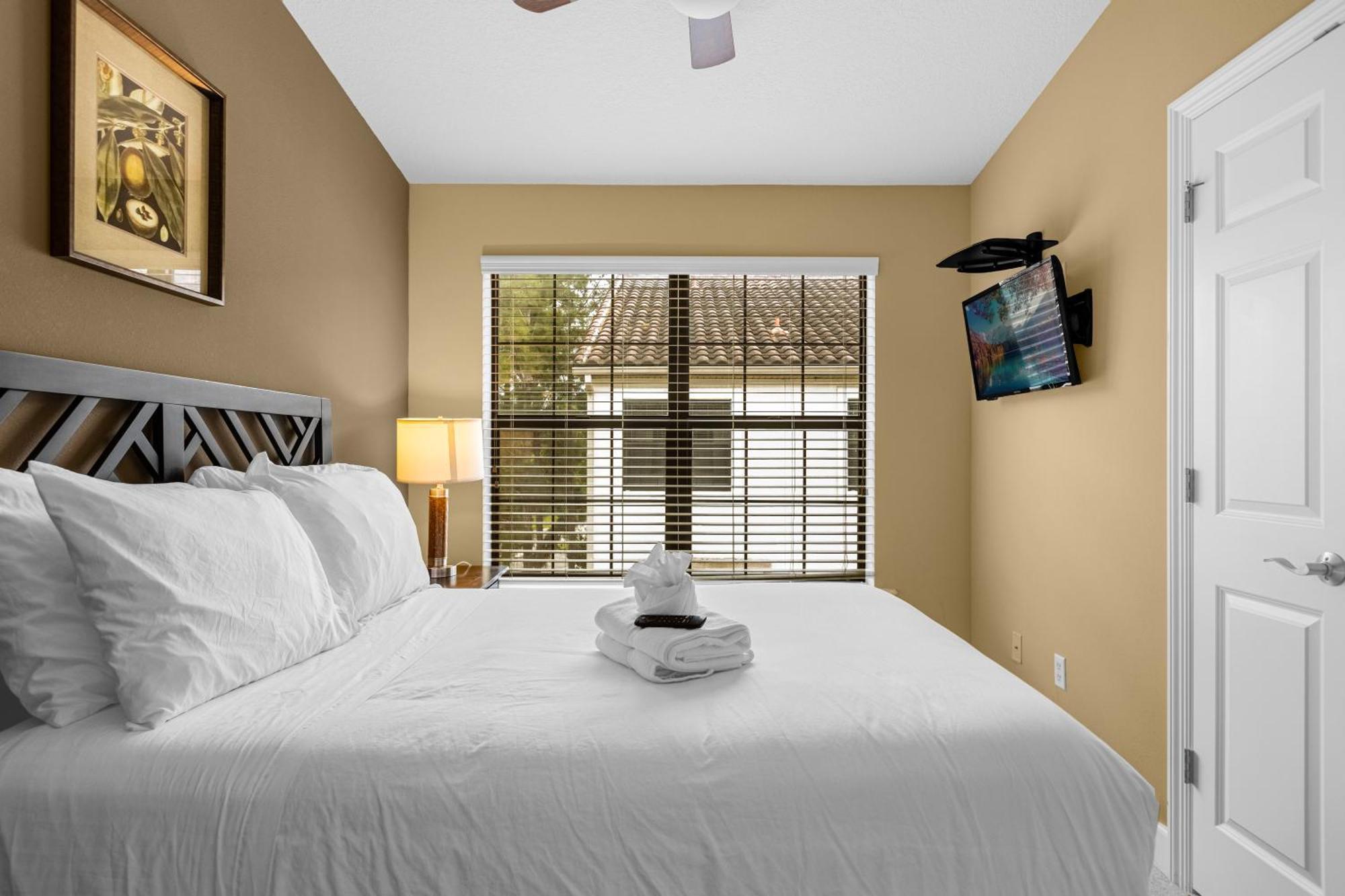 Cozy & Elegant 4Br Enchanted Townhouse - 1 Mile To Disney With Resort Pool, Gym, & Jacuzzi Orlando Ngoại thất bức ảnh