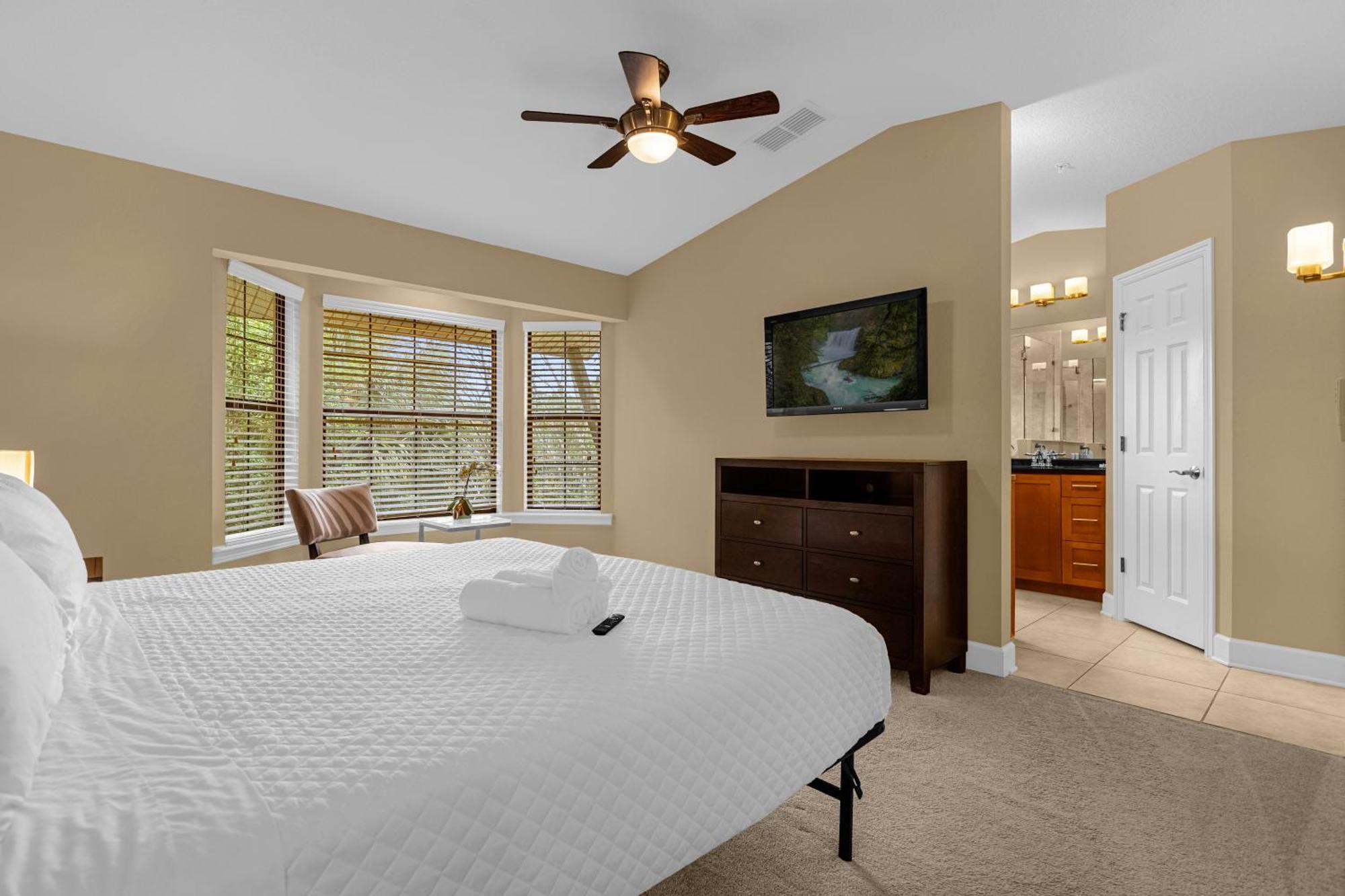 Cozy & Elegant 4Br Enchanted Townhouse - 1 Mile To Disney With Resort Pool, Gym, & Jacuzzi Orlando Ngoại thất bức ảnh